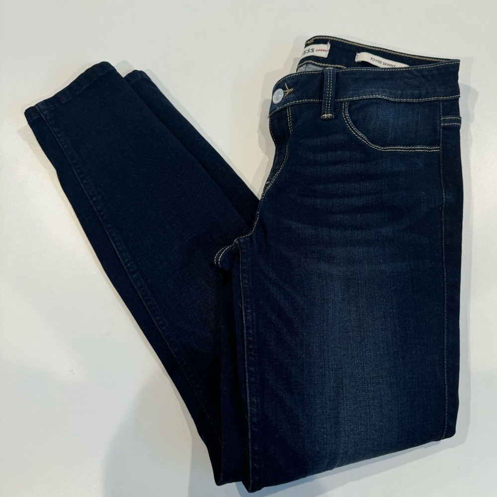 2/$20 Women's Guess Power Skinny Dark Blue Jeans - Picture 1 of 8